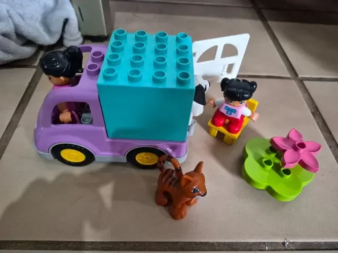 Lego duplo carro pet shop - 10 pecas