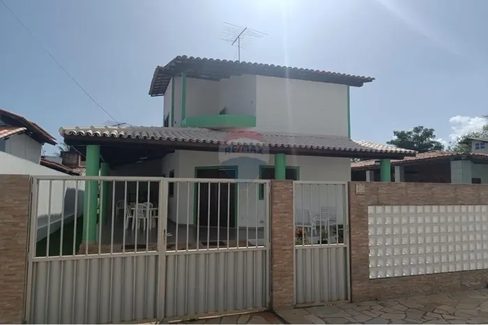 Duas Casas Condomínio Sonho Verde 2