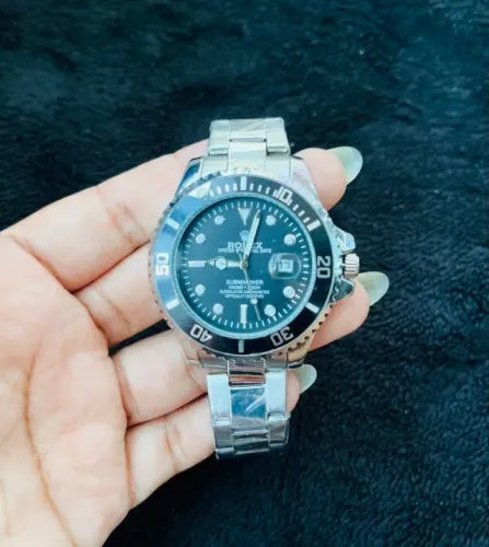 relógio Rolex sub prateado