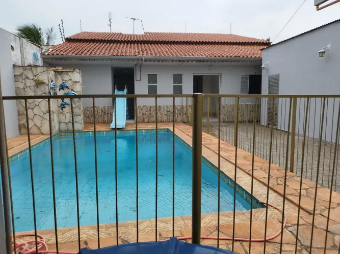 Casa com Piscina Aluguel