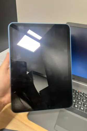 iPad 11 (A16) 128 GB Azul + Caneta Baseus + Capinha - R$ 2.500