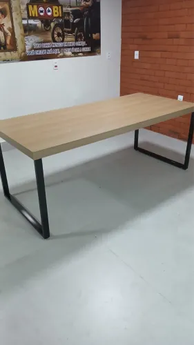 Mesa de escritório 200x70cm