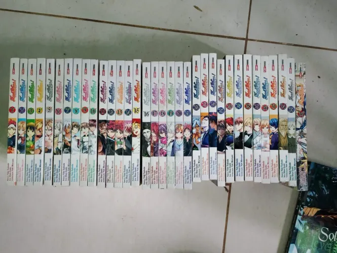 Mangá ? Food Wars (1 a 36 ) 