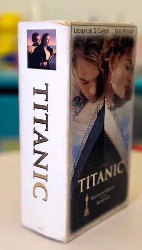 VHS Titanic - Ideal para a sua coleção.