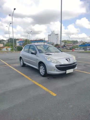 Peugeot 207 XR Sport 1.4 Flex 8V 5P 2010
