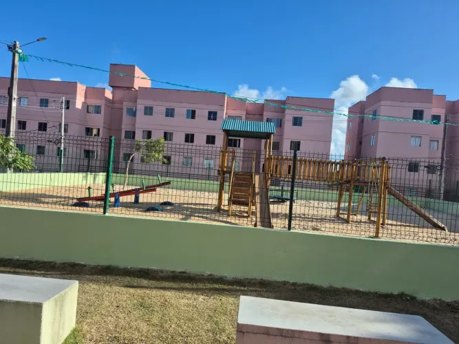 OPORTUNIDADE APTO com 42m² com 2 quartos garagem por R$75 mil quitado - Parnamirim - RN
