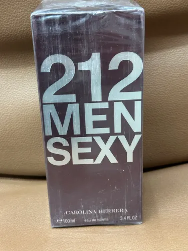 Carolina Herrera 212 Sexy Men Eau de Toilette 100ml Original