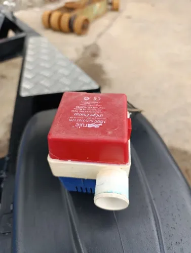 BOMBA DE PORÃO PARA EMBARCAÇÃO RULE