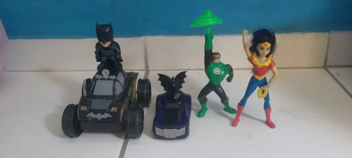 Lote super heróis 