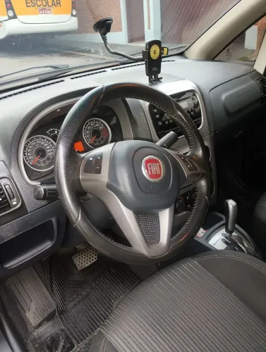 Fiat Idea Essence Dualogic 1.6 Flex 16V 5P 2014
