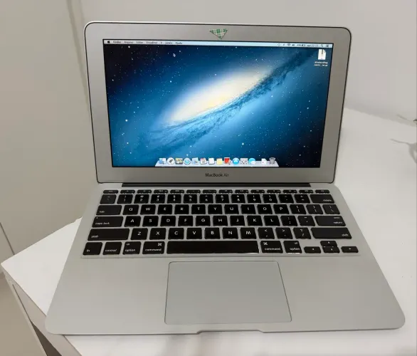 MacBook Air - 11 polegadas