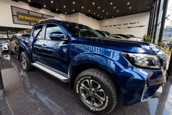 Nissan Frontier XE CD 4X4 2.3 Bi-TB Diesel Aut. 2024