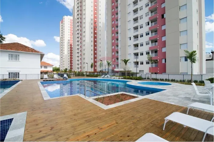 RE/MAX ALUGA APARTAMENTO NO CONDOMÍNIO PÁTEO ABOLIÇÃO