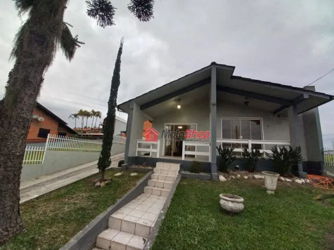 Casa com 3 dormitórios para alugar, 150 m² por R$ 3.350,00/mês - Jardim Das Avenidas - Ara