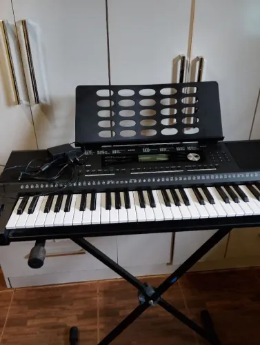 Teclado Roland e-x20A 