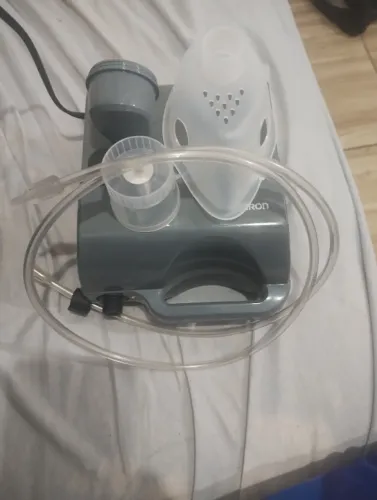 Inalador e compressor de ar