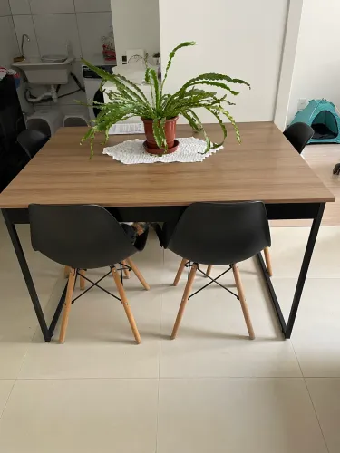 Mesa sala de jantar 4 cadeiras