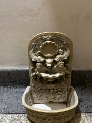 Fonte elétrica de água