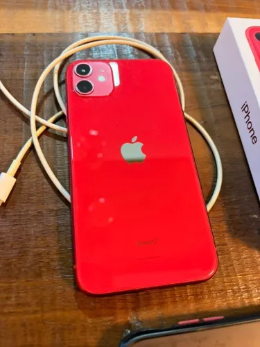 iPhone 11 RED 