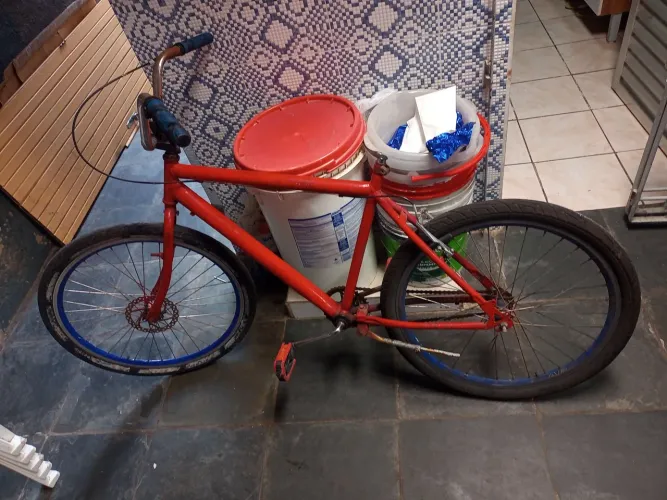 Vendo bicicleta aro 26 por que eu já tenho outra já 