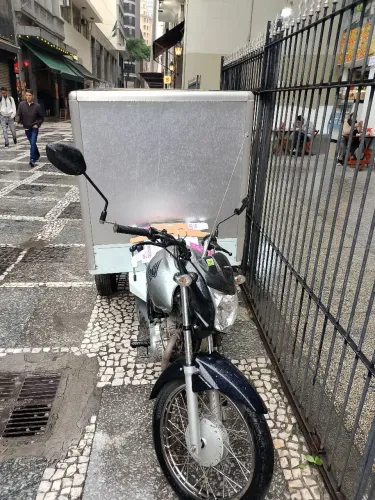Triciclo cg Honda 160