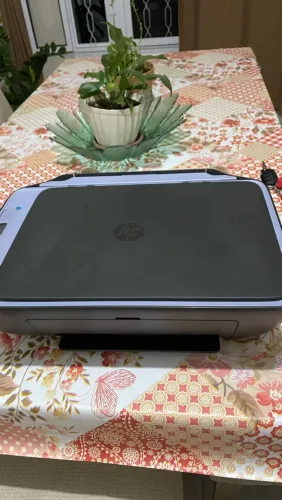 Impressora HP Wi-Fi com cartuchos