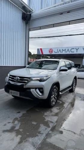 Toyota Hilux SW4 SRX 4X4 2.8 TDI 16V Dies. Aut. 2018