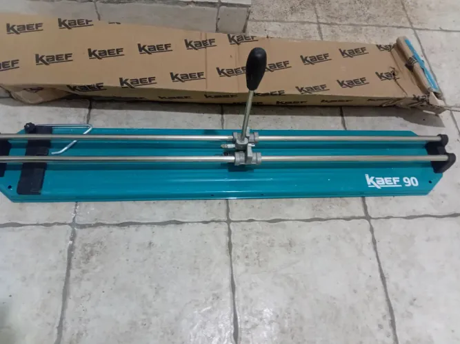Cortador de Piso Manual Kaef 90cm (modelo 61673)