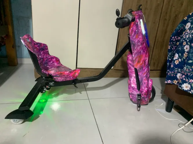 Triciclo elétrico