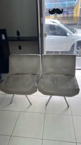CONJUNTO DE POLTRONAS