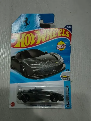 Ferrari SF90 Stradale Hotwheels