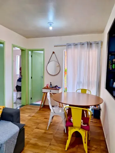 Alugo Ap. Semi-Mobiliado | Garagem coberta e Portaria Remota 1717