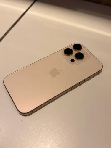 Vendo iPhone 16 pro