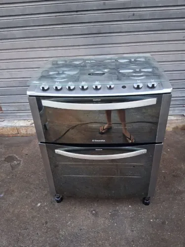 Vendo fogão Electrolux 2 fornos inox