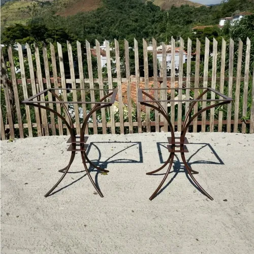 Par de Bases para Mesa de Jantar em Ferro forget <br>