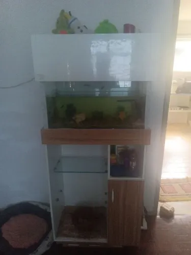 Aquário 100 litros com móvel