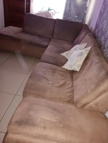 Sofá Su.ede marron, chaise.  Excelente estado. 