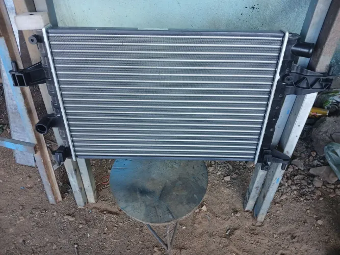 Radiador Do Corsa Modelo Montana Antiga.