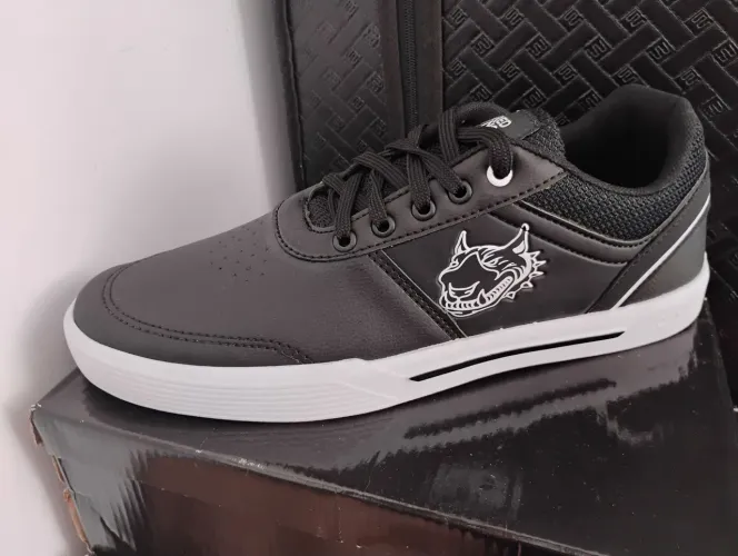 Tênis Red Nose Original Número 41 FORMA GRANDE CALÇA 42/43