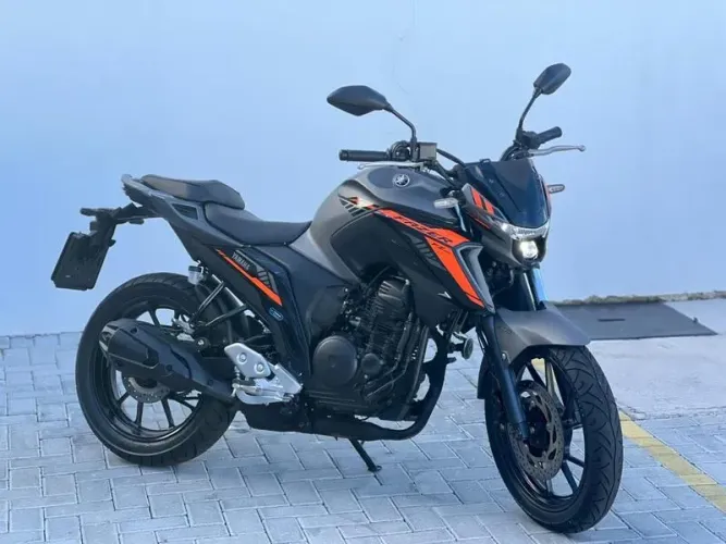 YAMAHA FZ25 250 FAZER CONNECTED 2025