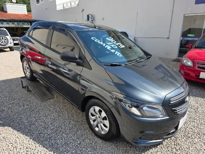 Chevrolet Onix JOY Hatch 1.0 8V Flex Mec. 4P 2019
