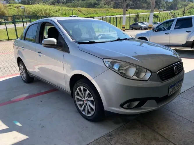 Fiat Grand Siena Attrac. 1.4 EVO F.flex 8V 2017