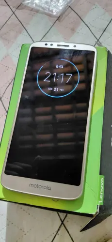 Vendo moto g6 play