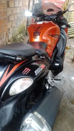Suzuki hayabusa zerada poucos km rodados