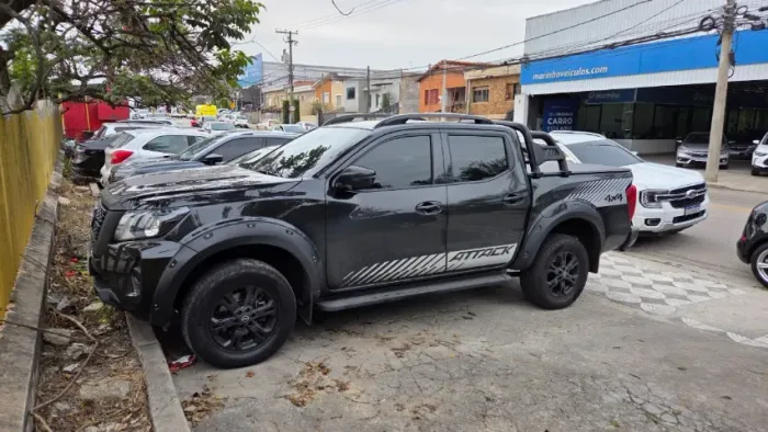 Nissan Frontier Attac.cd 4X4 2.3 Bi-TB Die. AUT 2025