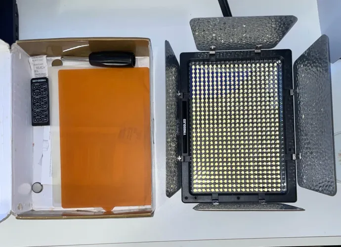 Painel iluminador Yongnuo, de 600 leds - yn-600
