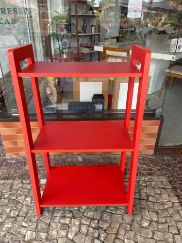 Estante de livros e decoração