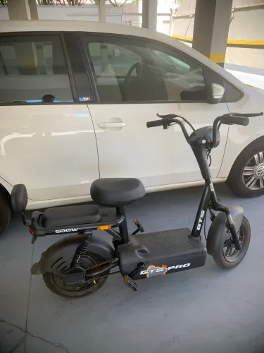 SCOOTER ELÉTRICA GTS Super Power 500w