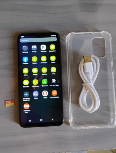 Celular Samsung a02s em excelente estado mais brindes
