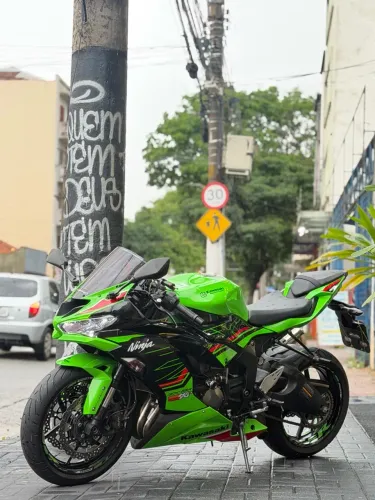 KAWASAKI ZX6 R - OFERTA
